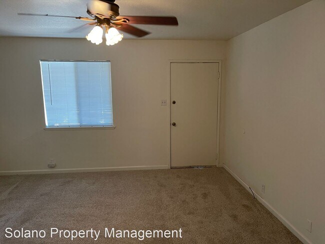 Building Photo - 2 br, 1 bath House - 500 East I St