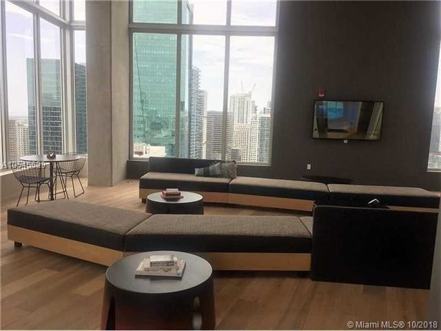 Foto del edificio - 161 SE 1st St