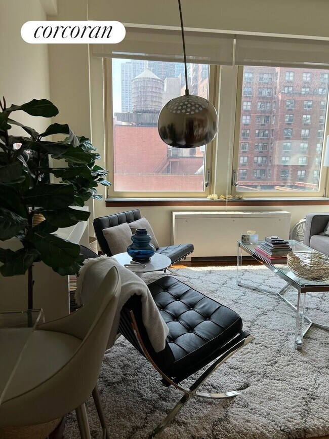 Foto del edificio - 305 E 63rd St