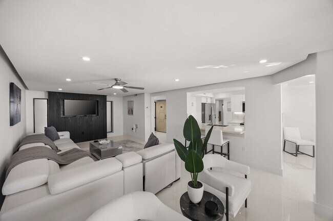 Foto del edificio - 10475 Gulf Shore Dr