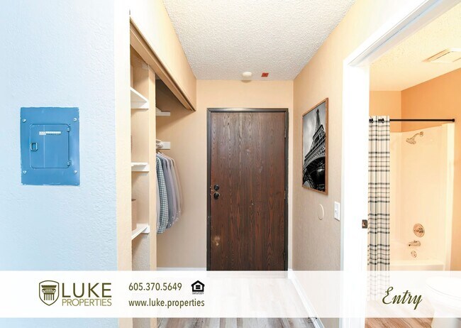 Foto del edificio - 405 S Sycamore Ave