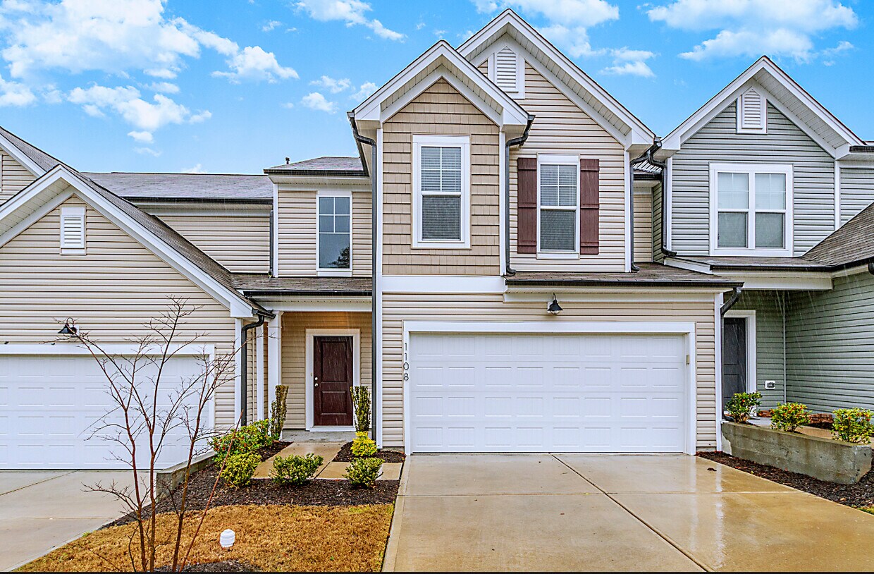 Foto principal - 1108 Congleton Pl