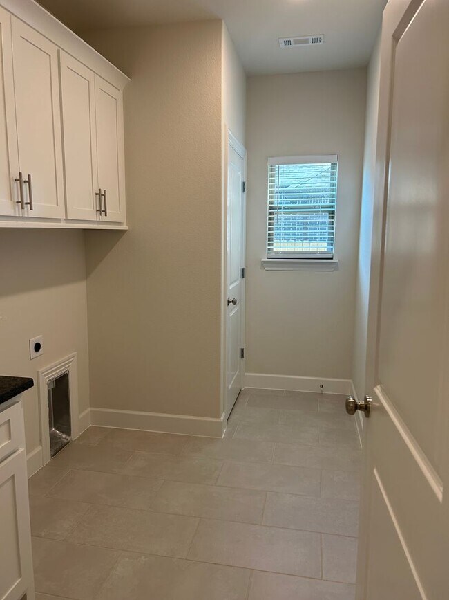 Foto del edificio - Beautiful Bentonville Home! 4 Bedrooms, 2 Bathrooms!!