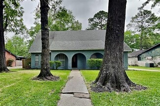 Building Photo - 3238 Three Pines Dr