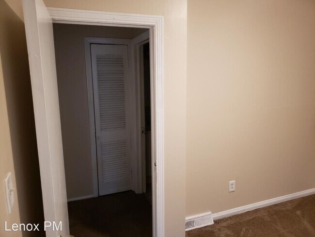 Foto del edificio - 3 br, 1 bath House - 13750 Marshall