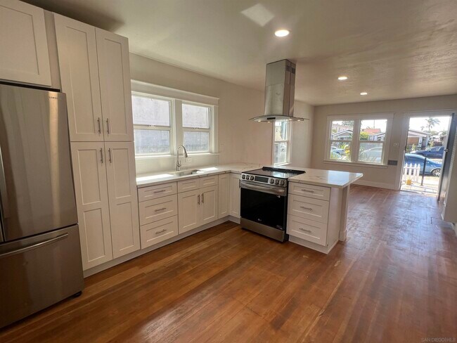 Foto del edificio - 3645 42nd St