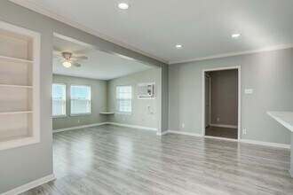 Building Photo - 9814 Airway Ln