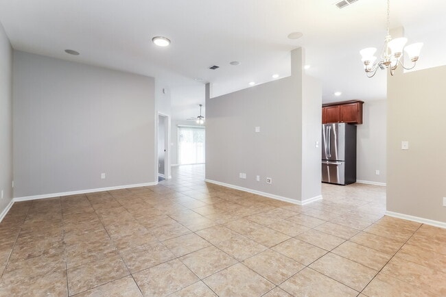 Building Photo - 146 N Aberdeenshire Dr