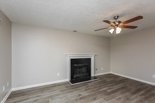 Building Photo - 4988 Wynhurst Way