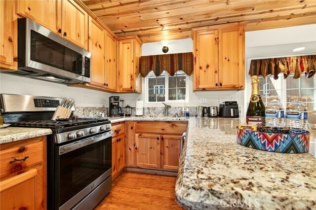 Building Photo - 2089 Shady Ln