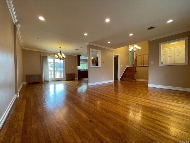 Foto del edificio - 102 Belmont Cir