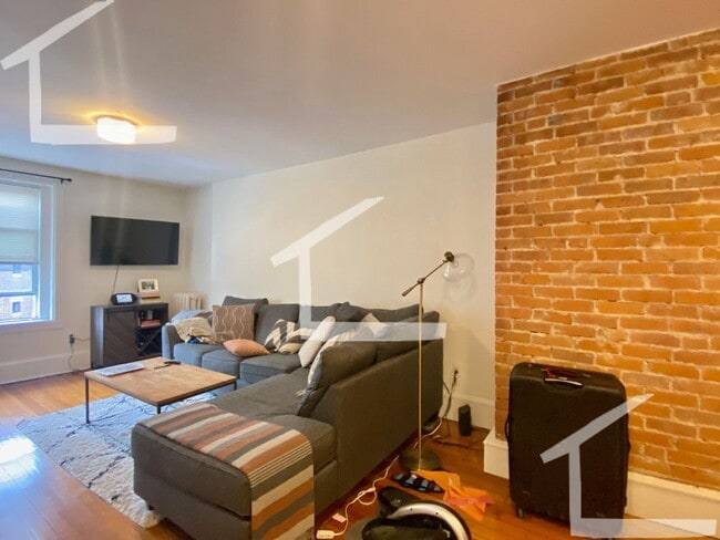 Building Photo - 89 Harvard St