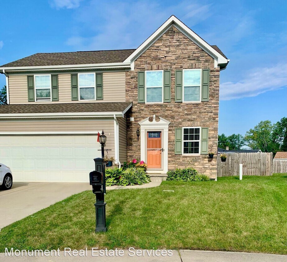 3 br, 2.5 bath House 5698 Daniel Drive House for Rent in Bedford