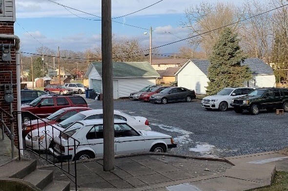 Off-street parking - 510 Main St