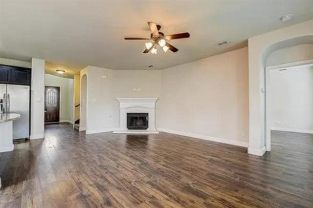 Building Photo - 613 Cypress Hill Dr