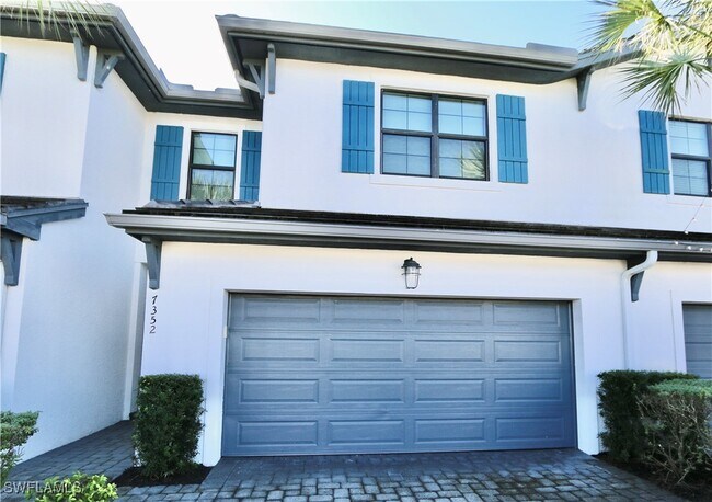 Foto del edificio - 7352 Rockefeller Dr