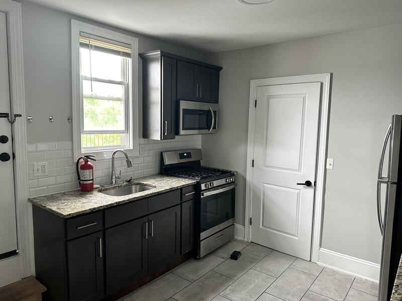Foto principal - 31 Springdale Avenue - 3