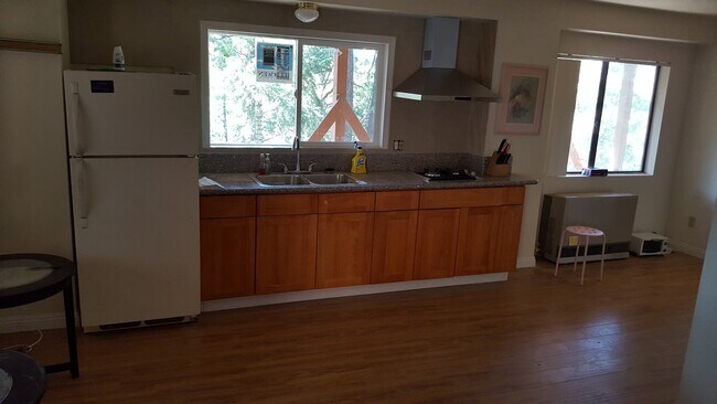 Foto del edificio - One Bedroom