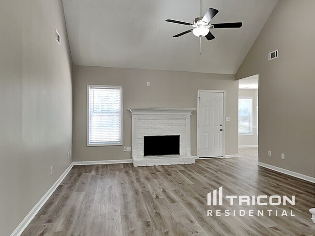 Building Photo - 180 Overlook Drive Covington GA