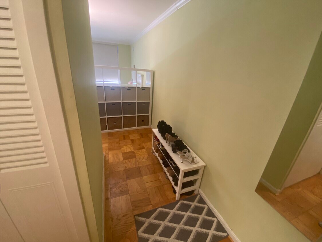 Primary Photo - 522 21st St NW