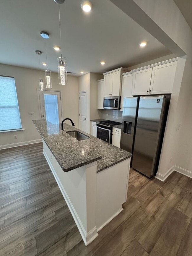 Foto del edificio - Fort Mill 3 bedroom townhome available for immediate move in!