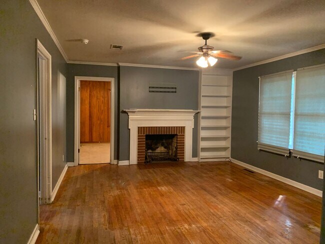 Foto del edificio - 307 Rosedale Pl