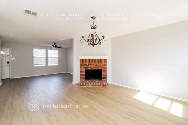 Building Photo - 6005 English Saddle Ln