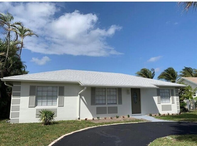 Building Photo - 9793 Alaska Cir