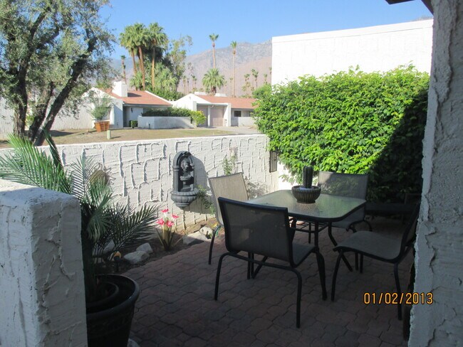 Building Photo - 2156 N Sunshine Cir