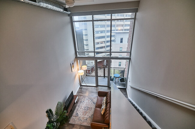 Foto del edificio - 530 Massachusetts Ave