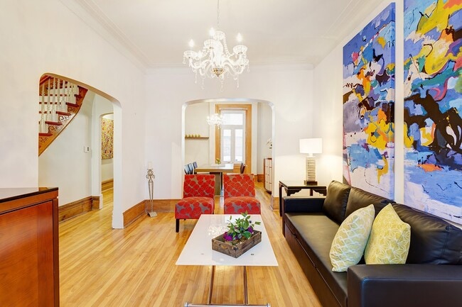 Photo du bâtiment - 1198 Rue St Mathieu