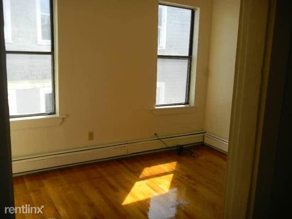 Building Photo - 31 Iffley Rd