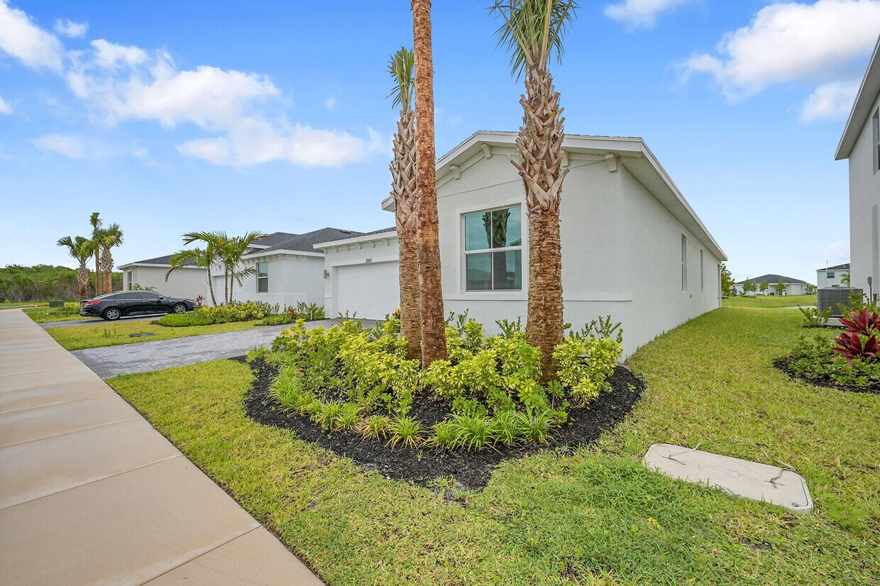 Foto principal - 3501 Harborside Ave