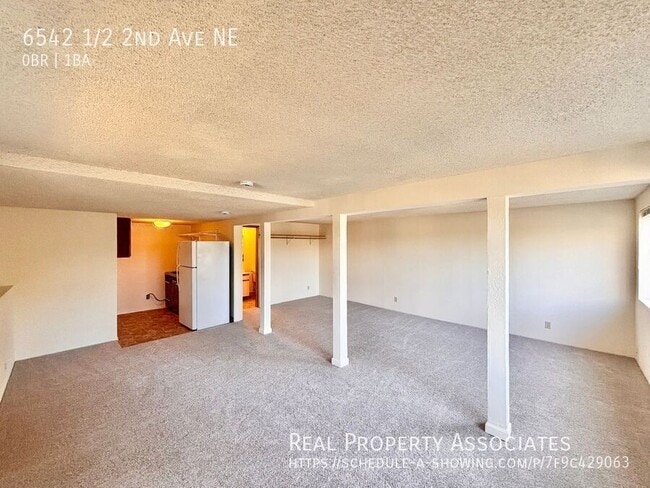 Building Photo - 6542 2nd Ave NE