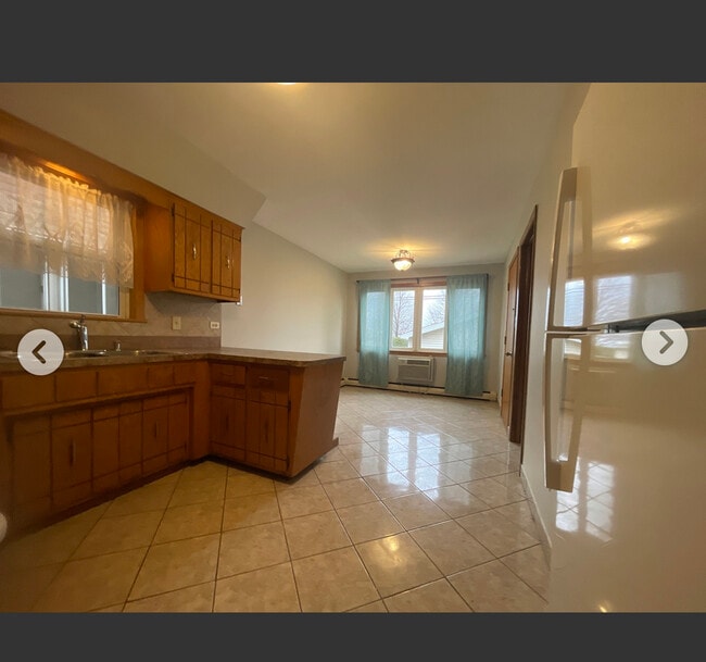 Building Photo - 5504 W 63rd Pl