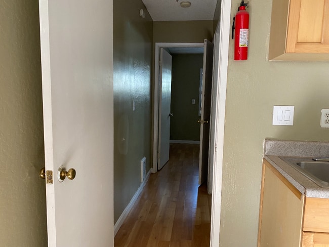 Photo - 864 Stanford Ave Apartment