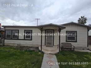 Building Photo - 1518 Palm Dr
