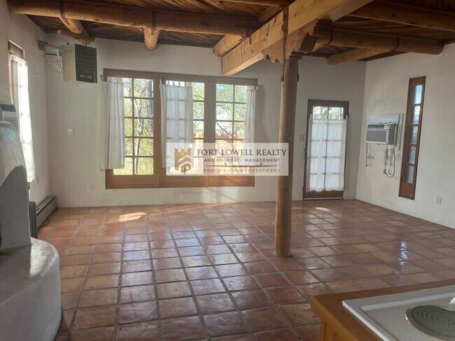 Foto del edificio - 2747 S Kinney Rd