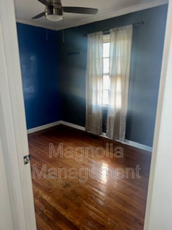 Foto del edificio - 471 Shepard Rd