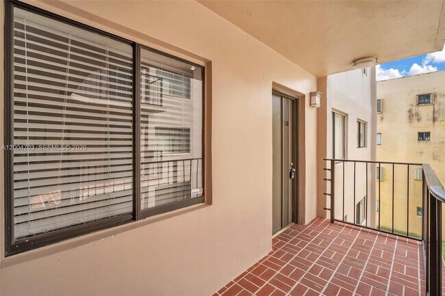 Building Photo - 8540 SW 133rd Avenue Rd
