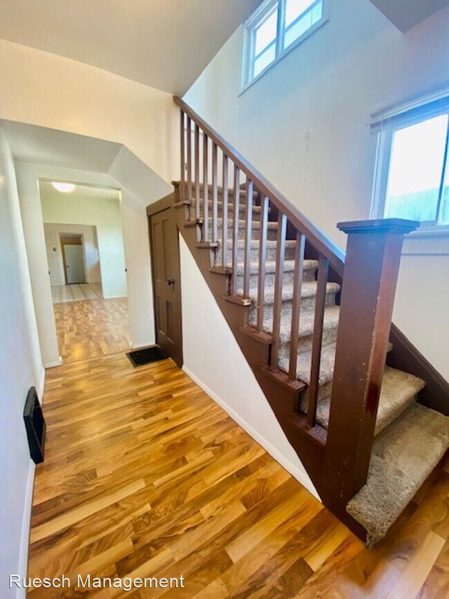 Foto del edificio - 3 br, 1 bath House - 2255 Manitowoc Rd