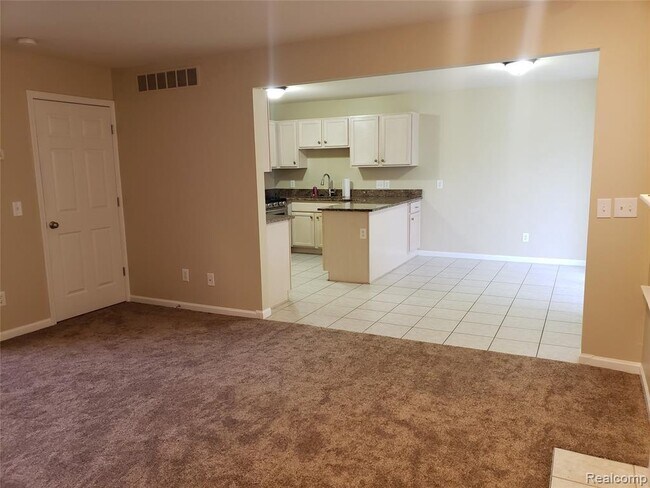 Building Photo - 22150 Brehmer Ct