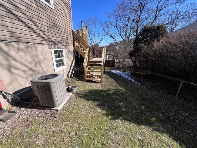 Building Photo - 116 Ridgeley Rd