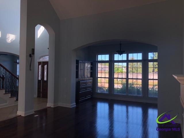 Building Photo - 410 Redding Dr