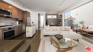 Foto del edificio - 705 Sunset Ave