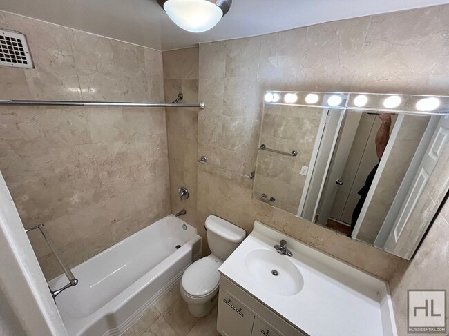 Building Photo - EAST 36 STREET