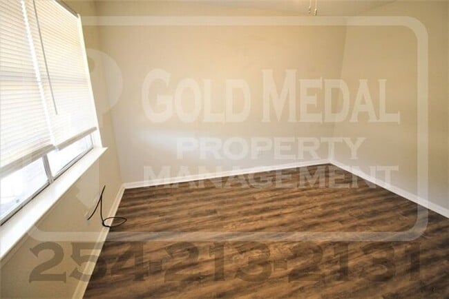 Foto del edificio - 609 Sunset Ln