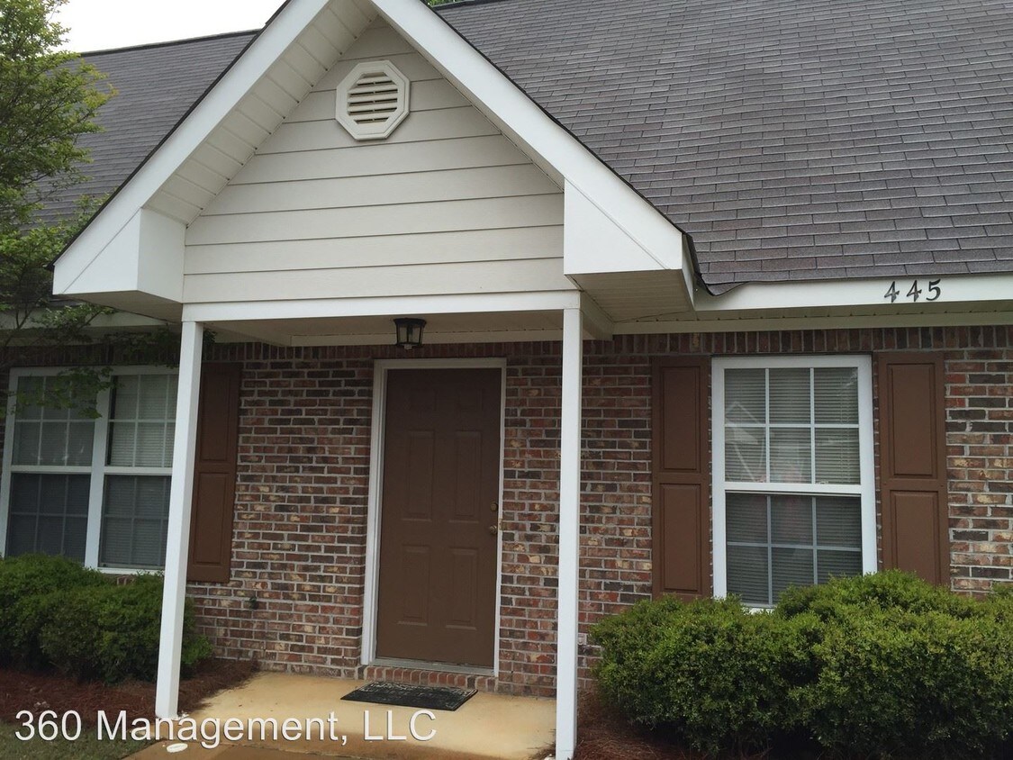 Building Photo - 443-445 Taleeda Ct