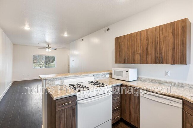 Foto del edificio - 1389 Northfield Rd