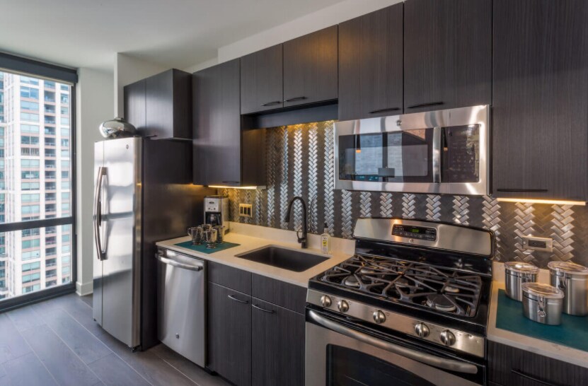Foto principal - 75 E Lake St